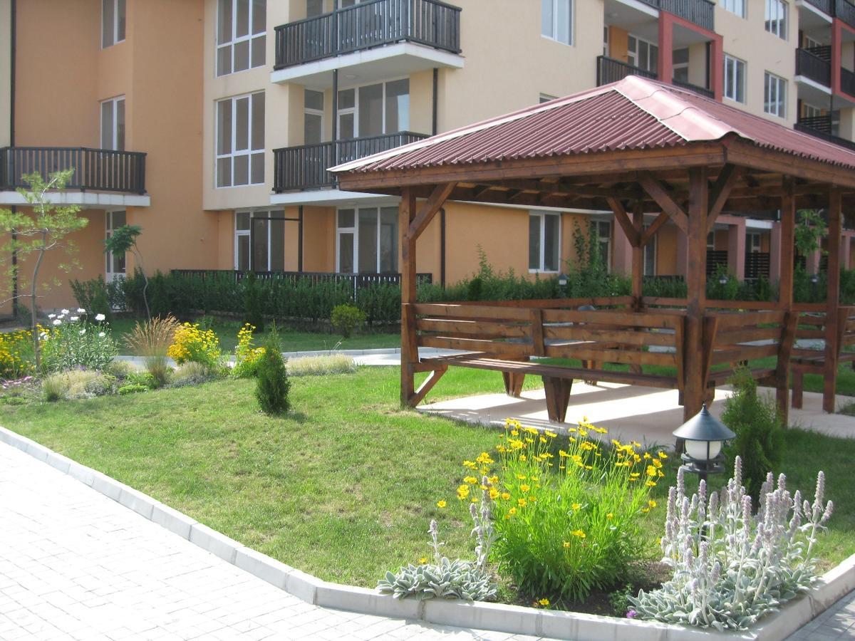 Apartcomplex Chateau Aheloy Luaran gambar